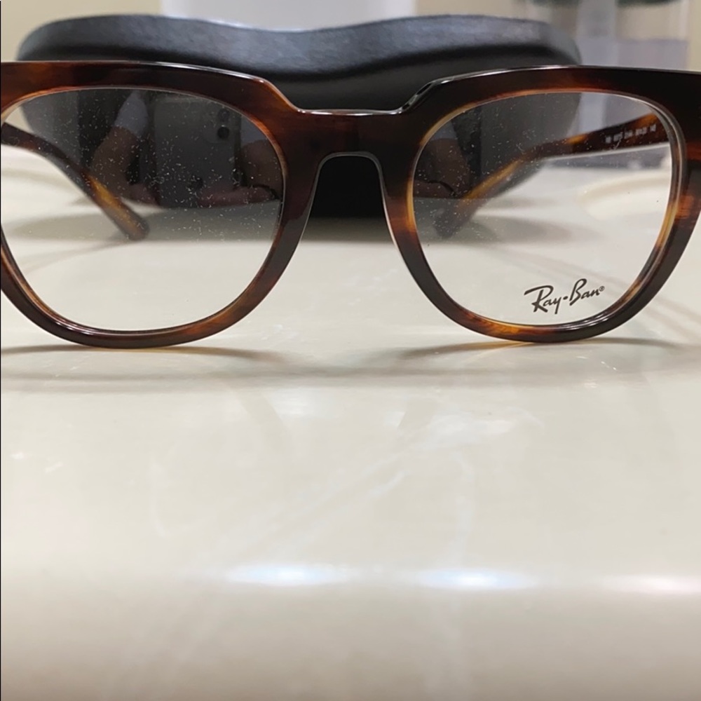 Brand new RayBan Havana frames. - Picture 3 of 5